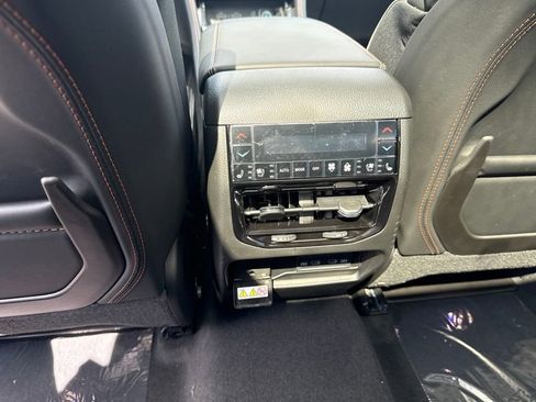 New 2026 Jeep Grand Cherokee Summit AWD/4WD image 25