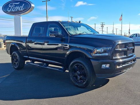 Used 2017 RAM 2500 Laramie w/ Sport Appearance Group image 6