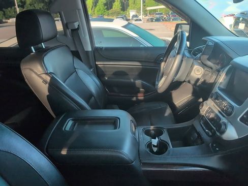 Used 2018 GMC Yukon SLT w/ HD Trailering Package RWD image 2