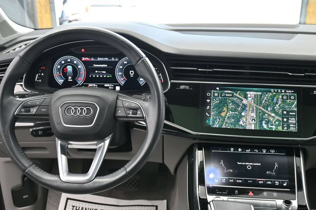 Used 2020 Audi Q7 3.0T Prestige w/ Prestige Package AWD/4WD image 11