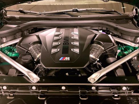 New 2026 BMW X6 M60i image 16