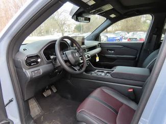 New 2026 Honda Pilot Black Edition video 2