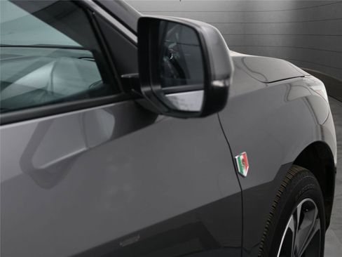 Certified 2025 Acura RDX SH-AWD w/ Technology Package image 13