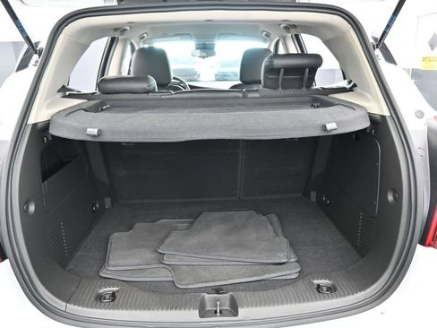 Used 2019 Buick Encore Preferred w/ Safety Package FWD image 32