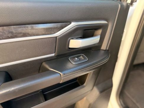Used 2024 RAM 3500 Big Horn AWD/4WD image 19
