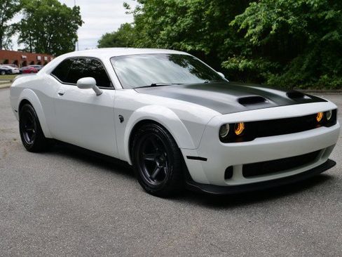 Used 2021 Dodge Challenger SRT Super Stock RWD image 4