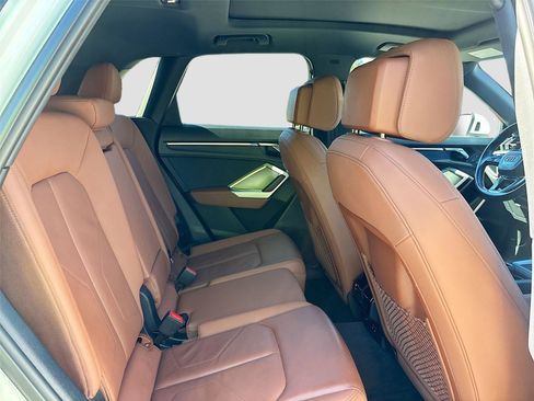 Used 2019 Audi Q3 2.0T Premium image 28