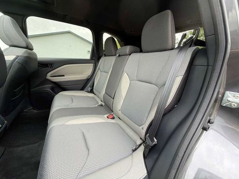 Used 2026 Subaru Forester Premium AWD/4WD image 17