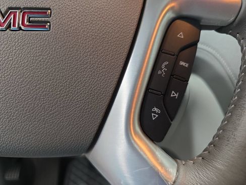 Used 2017 GMC Acadia Limited SLT FWD image 21