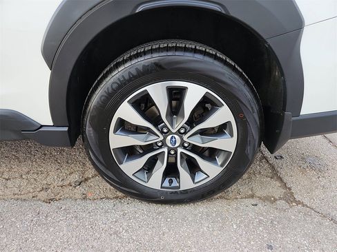 Certified 2023 Subaru Outback Limited w/ Popular Package #2 image 40