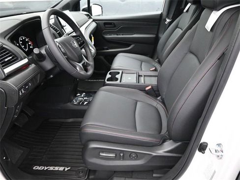 New 2026 Honda Odyssey Sport-L image 9