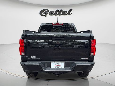 Used 2023 Chevrolet Colorado ZR2 w/ ZR2 Convenience Package III AWD/4WD image 6