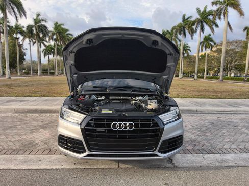Used 2018 Audi Q5 2.0T Premium w/ Convenience Package AWD/4WD image 40