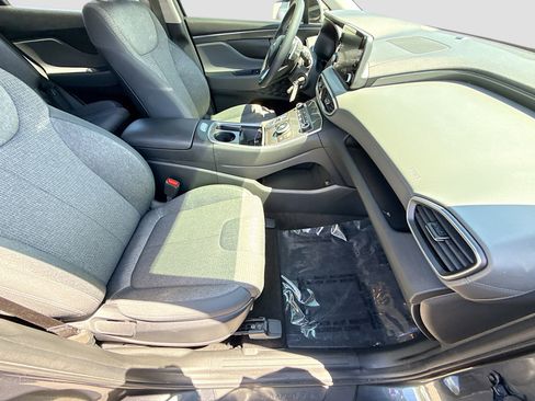 Used 2023 Hyundai Santa Fe SE FWD image 13