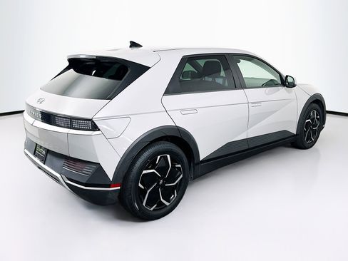 Used 2024 Hyundai Ioniq 5 SE image 9