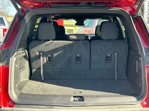Used 2024 Chevrolet Traverse LT w/ LPO, Floor Liner Package image 14
