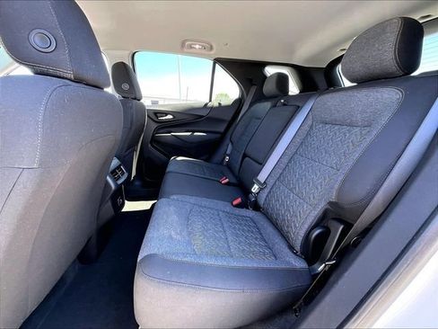 Used 2023 Chevrolet Equinox LT FWD image 15
