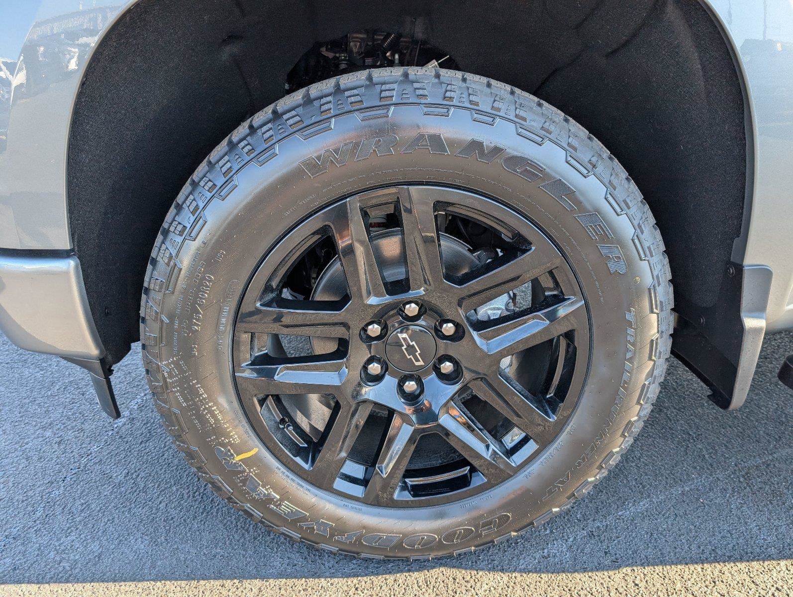 New 2026 Chevrolet Silverado 1500 RST w/ RST All Star Premium Package AWD/4WD image 11