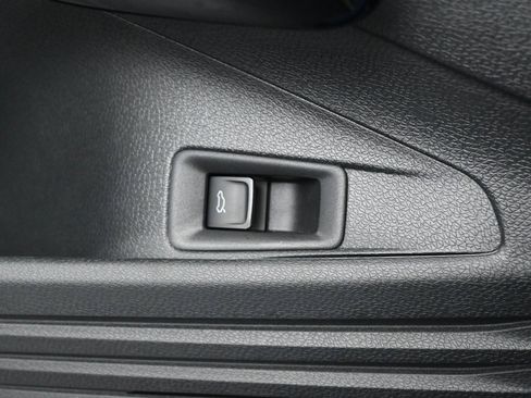 Used 2023 Volkswagen ID.4 Pro S image 24