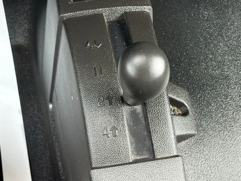 Used 2019 Chevrolet Silverado 2500 W/T image 15