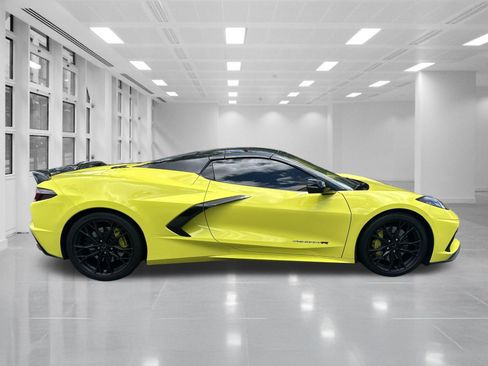 Certified 2023 Chevrolet Corvette Stingray Premium Conv w/ Z51 Performance Package RWD image 4