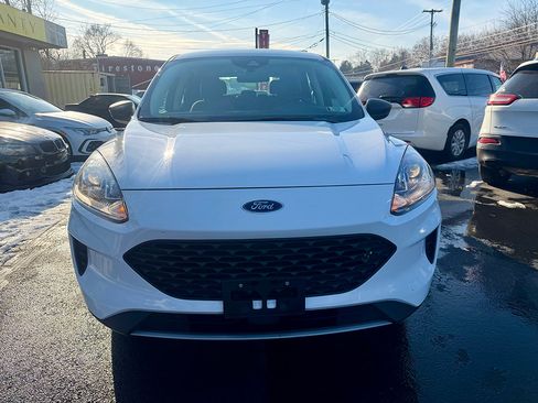 Used 2022 Ford Escape S AWD/4WD image 2