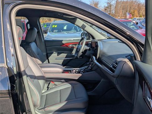 New 2026 Chevrolet Traverse Z71 image 7