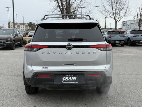 Used 2022 Nissan Pathfinder SV image 7