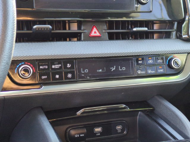Certified 2023 Kia Sportage LX FWD image 24