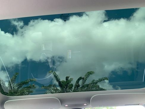 Used 2025 Tesla Model 3 Long Range RWD image 19
