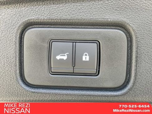 New 2026 Nissan Pathfinder Platinum AWD/4WD image 9