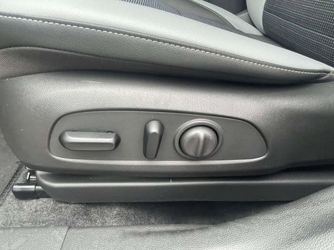 Used 2024 Buick Envista Preferred w/ Convenience I Package image 15