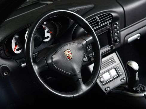Used 2004 Porsche 911 Turbo AWD/4WD image 14