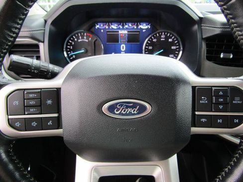 Certified 2024 Ford Expedition XLT AWD/4WD image 19