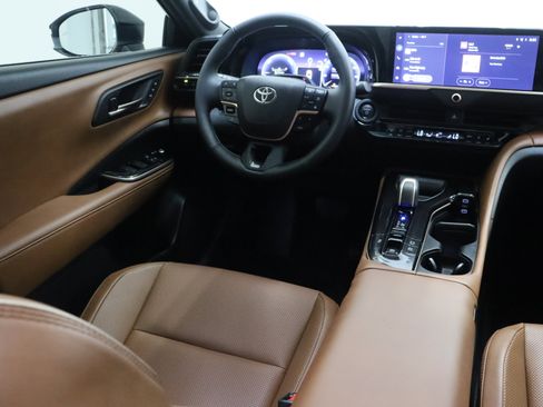 Certified 2026 Toyota Crown Signia w/ Advanced Technology Package AWD/4WD image 35