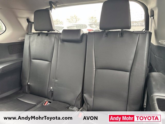 Used 2024 Toyota Grand Highlander AWD image 23