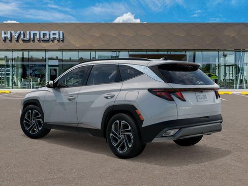 New 2026 Hyundai Tucson SEL Plus w/ Tow & Go Package FWD image 5