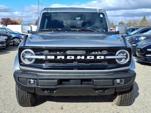 Used 2023 Ford Bronco Outer Banks image 8