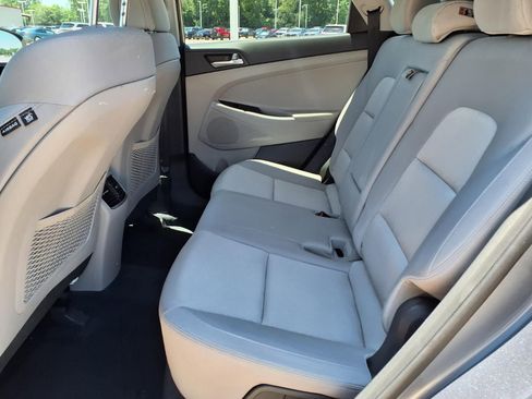 Used 2018 Hyundai Tucson Value w/ Cargo Package FWD image 18