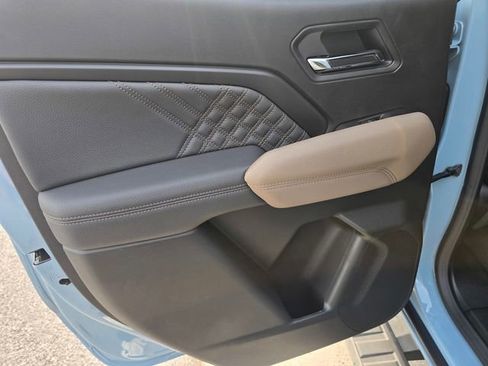 New 2026 GMC Canyon Denali AWD/4WD image 11