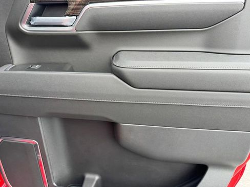 New 2026 Chevrolet Silverado 1500 LT image 10