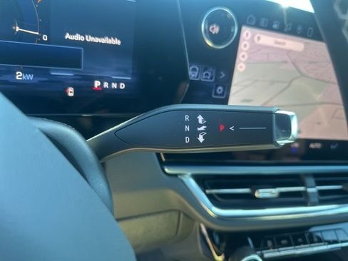 New 2026 Chevrolet Equinox EV LT image 26