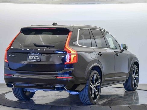 Used 2019 Volvo XC90 T8 R-Design w/ Advanced Package image 5