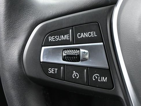 Used 2024 BMW 330i Sedan RWD image 6