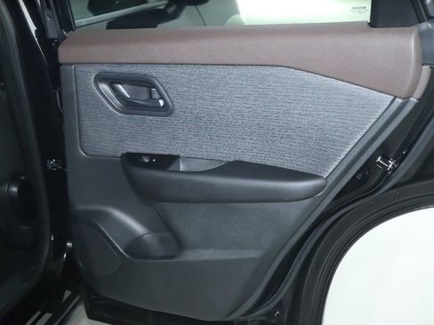 Certified 2023 Nissan Rogue S AWD/4WD image 34