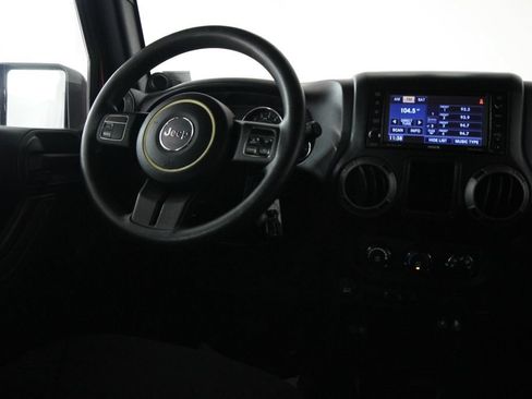 Used 2013 Jeep Wrangler Unlimited Sport w/ Trailer Tow Group AWD/4WD image 10