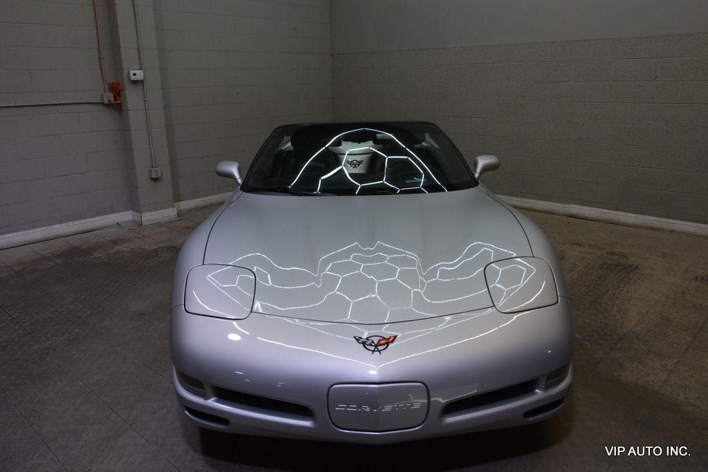 Used 2000 Chevrolet Corvette Convertible w/ Memory Pkg RWD image 13
