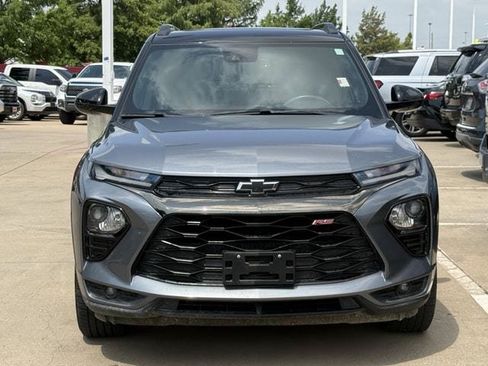 Used 2021 Chevrolet TrailBlazer RS w/ Sun and Liftgate Package AWD/4WD image 8