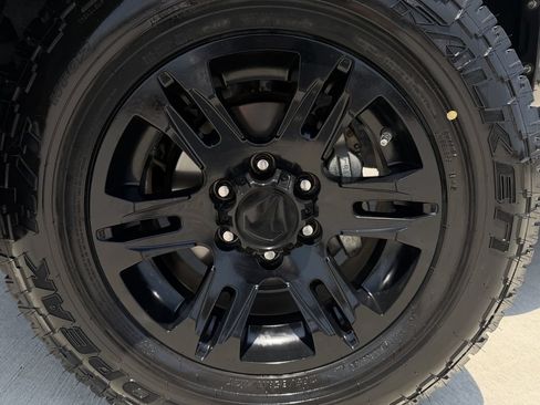 Used 2021 Toyota Tacoma SR w/ SR Convenience Package RWD image 9