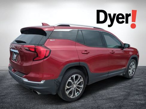 Used 2019 GMC Terrain SLT w/ Preferred Package FWD image 3